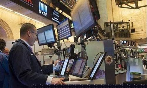 美国隔夜期货(期货隔夜要收手续费吗)_https://www.rzcpcj.com_直通车_第1张