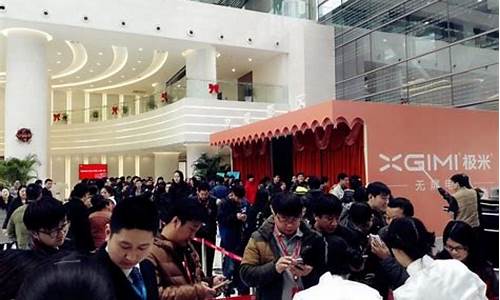 员工玩期货(期货公司的员工可以做期货吗)_https://www.rzcpcj.com_天猫运营_第1张
